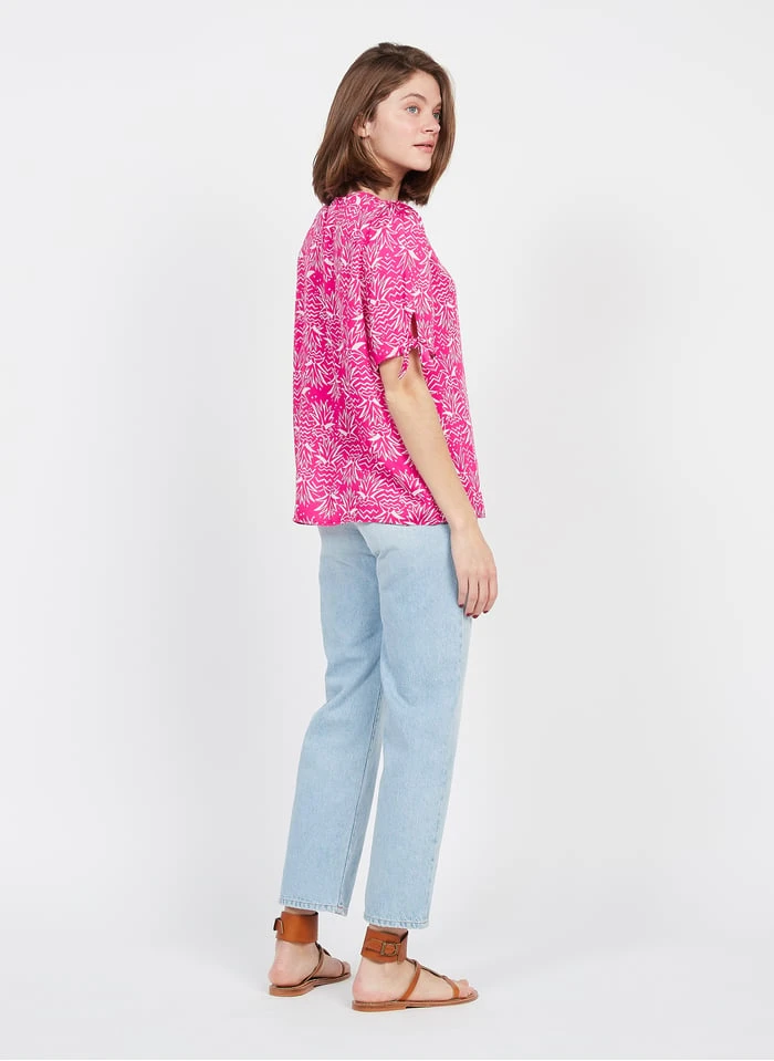 DES PETITS HAUTS TOUNINA - Soepelvallende Top Met V-hals | Roze 6 DES PETITS HAUTS TOUNINA - Soepelvallende Top Met V-hals | Roze - Afbeelding 6