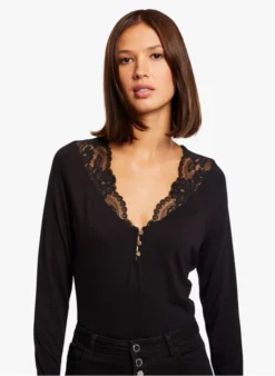 MORGAN TADAME - Top Met V-hals En Kant | Zwart