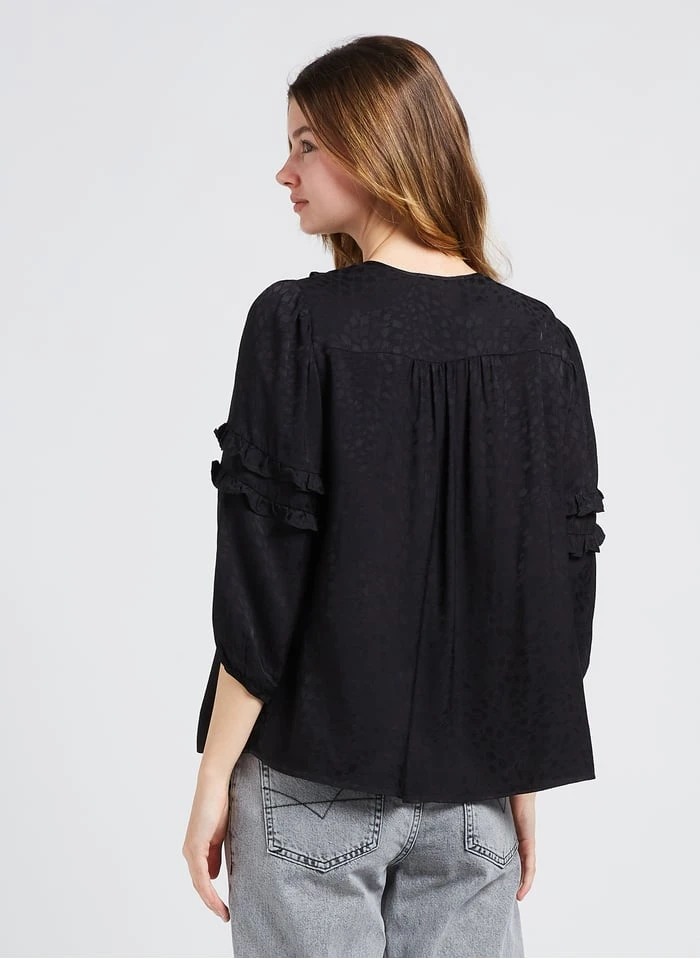 GERARD DAREL CANDICE - Blouse Van Viscose Met Peterpankraagje En Textuur | Zwart 2 GERARD DAREL CANDICE - Blouse Van Viscose Met Peterpankraagje En Textuur | Zwart - Afbeelding 2