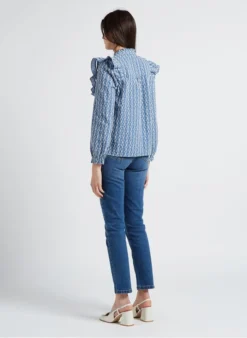 CASSANDRA - Top Met Victoriaanse Kraag En Bloemmotief | Blauw 13 CASSANDRA - Top Met Victoriaanse Kraag En Bloemmotief | Blauw -Kleding Winkel 4146542