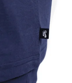 NIKE SB Daisy T-Shirt - Midnight Navy 10 NIKE SB Daisy T-Shirt - Midnight Navy -Kleding Winkel nike sb daisy t shirt midnight navy 4