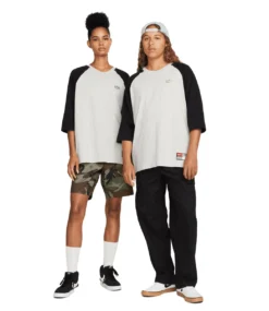 NIKE SB X Mlb Raglan Skate T-Shirt - Grey Heather/Black 20 NIKE SB X Mlb Raglan Skate T-Shirt - Grey Heather/Black -Kleding Winkel nike sb x mlb raglan skate t shirt grey heather bl 9