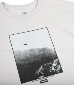 THEORIES OF ATLANTIS Marquand Ufo Tee - Silver -Kleding Winkel theories of atlantis marquand ufo tee silver 2