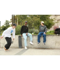 THEORIES OF ATLANTIS Plaza Jeans - Lightwash Blue -Kleding Winkel theories of atlantis plaza jeans lightwash blue 2